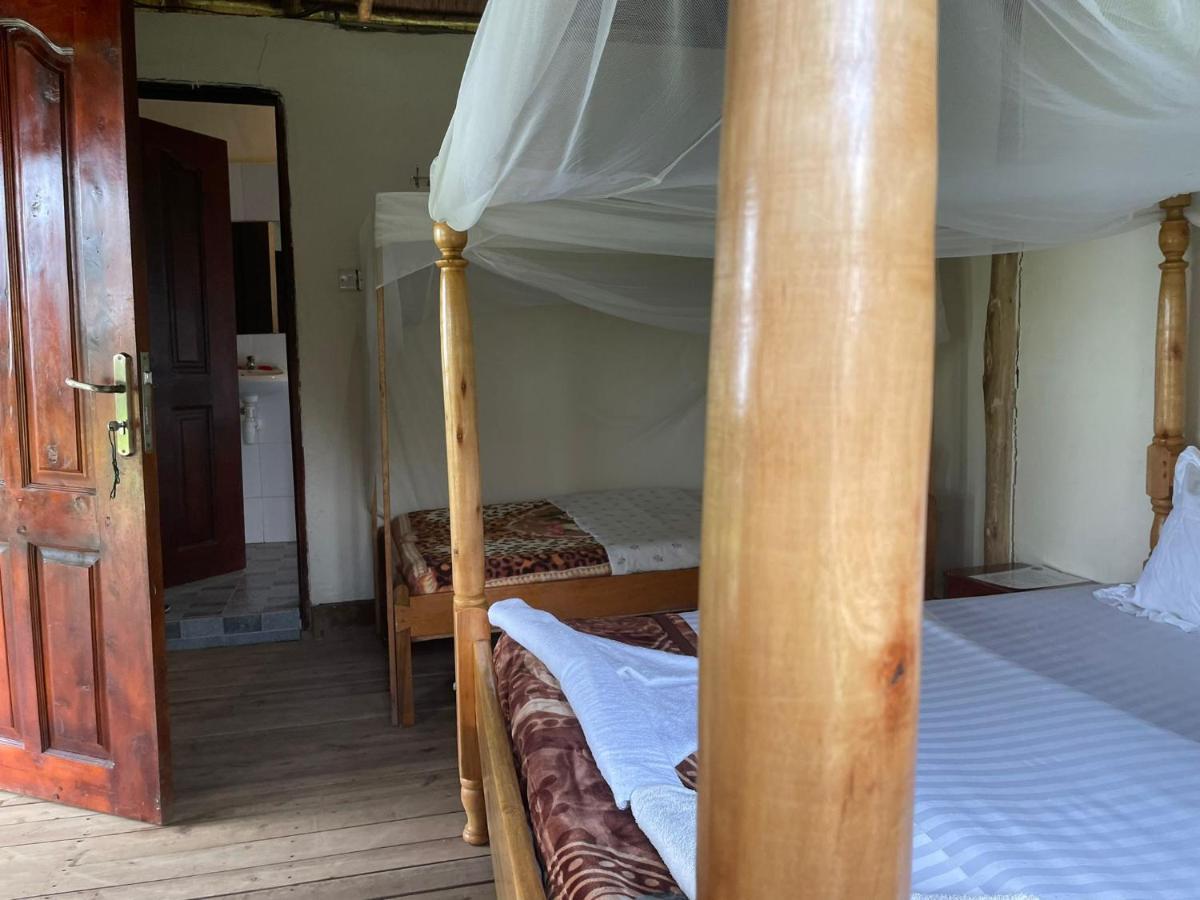 Lake Nkuruba Nature Reserve Hotel Durama Exterior foto