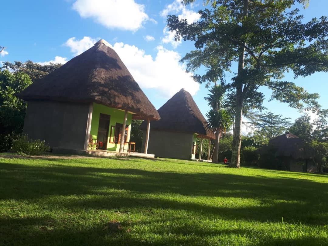 Lake Nkuruba Nature Reserve Hotel Durama Exterior foto