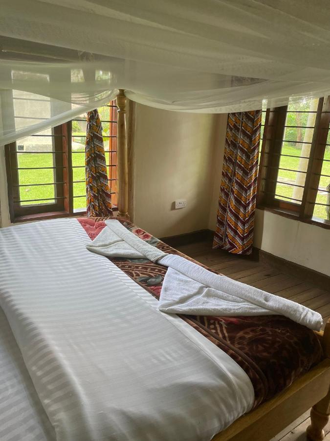 Lake Nkuruba Nature Reserve Hotel Durama Exterior foto