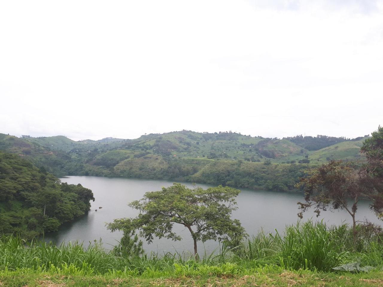 Lake Nkuruba Nature Reserve Hotel Durama Exterior foto